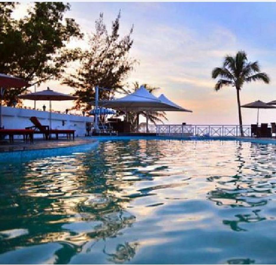 Cidade De Daman - Beach Resort Esterno foto